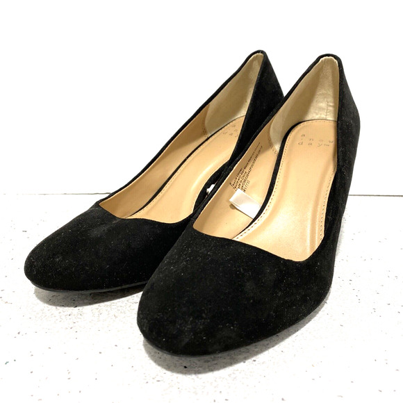 A New Day black faux suede wedge heel pumps career shoes US size 8M classic look - Picture 1 of 10